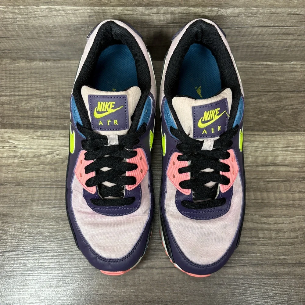 Nike Air Max 90 Pink Purple Womens US Size 8 EUR 39 CV8819-500 Sneakers